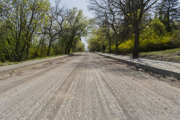 Cost of Unpaved Road Repair in Windsor